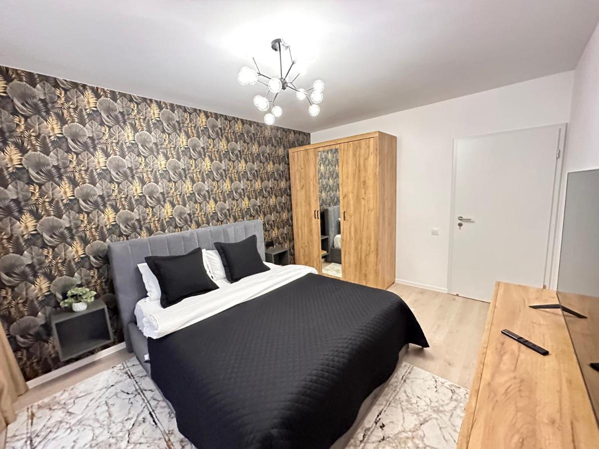 Urban Luxury Flats - Cozy Apartments At Coresi Mall #Брашов Экстерьер фото
